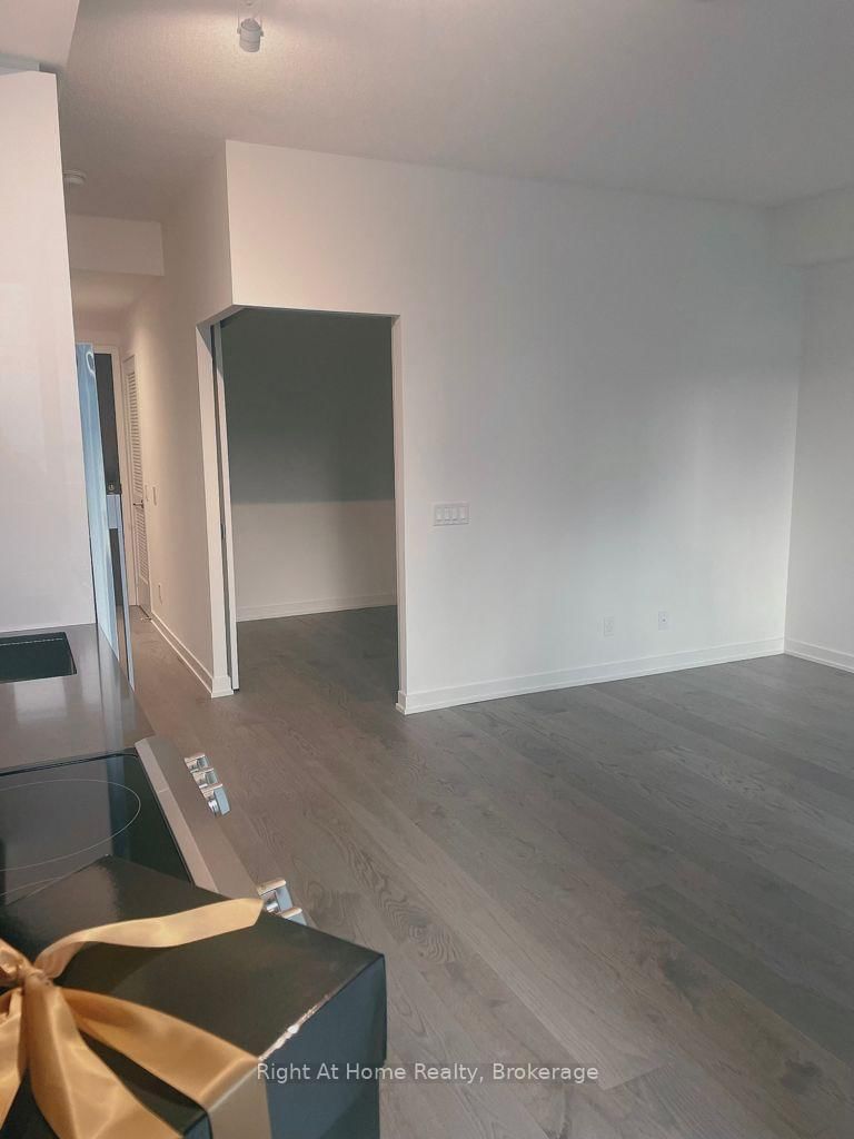 Room1