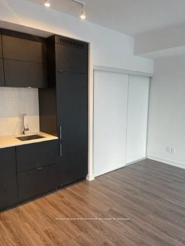 20 Edward Street, Unit 801 - Photo 9