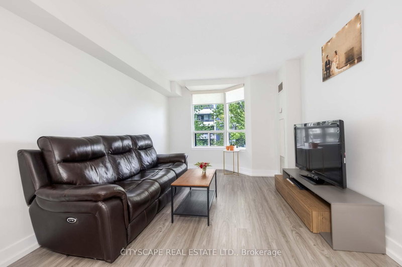 5940 Yonge Toronto,ON M2M 4M6 — Photo 14