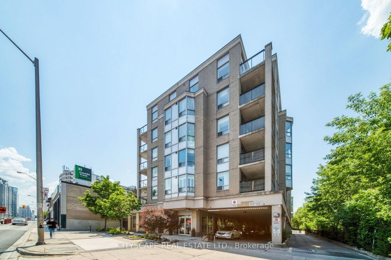 5940 Yonge Toronto,ON M2M 4M6 — Photo 17