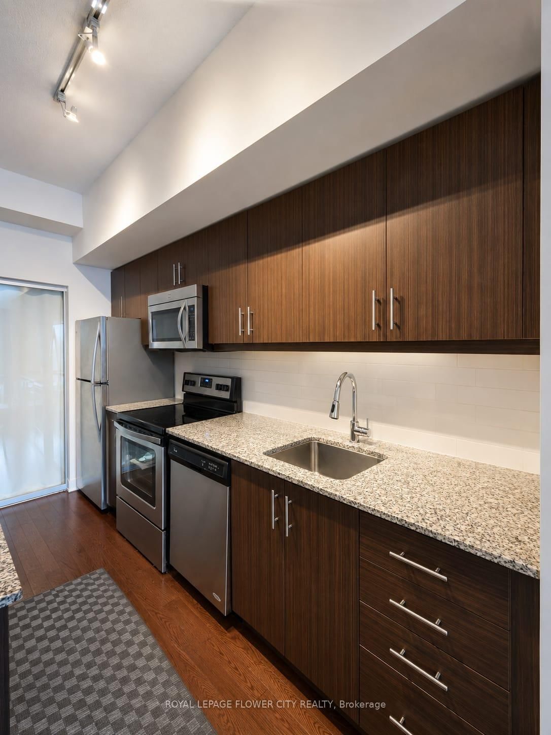 10 Willison Square • #607 • Toronto, ON photo 5