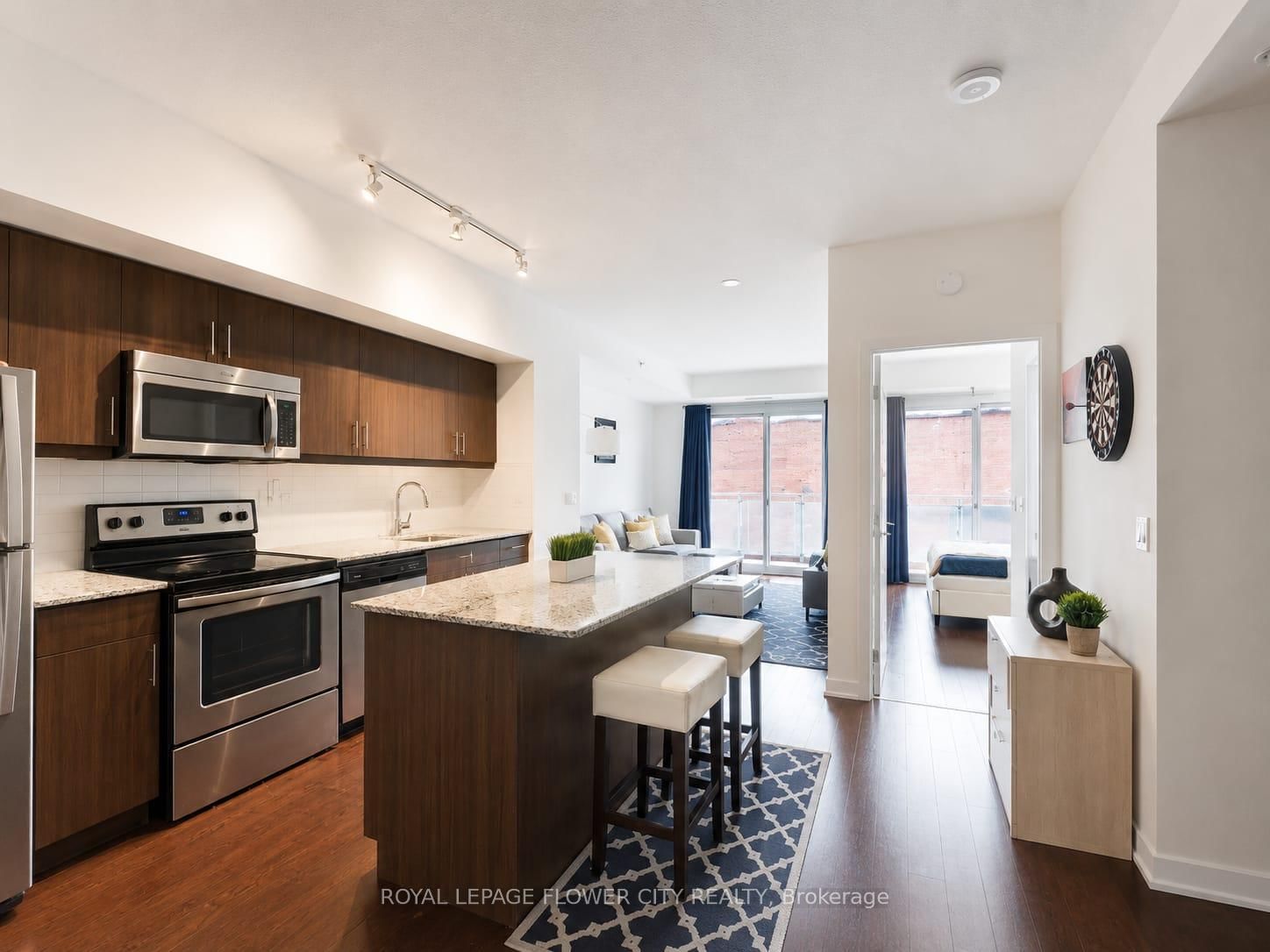 10 Willison Square • #607 • Toronto, ON photo 6