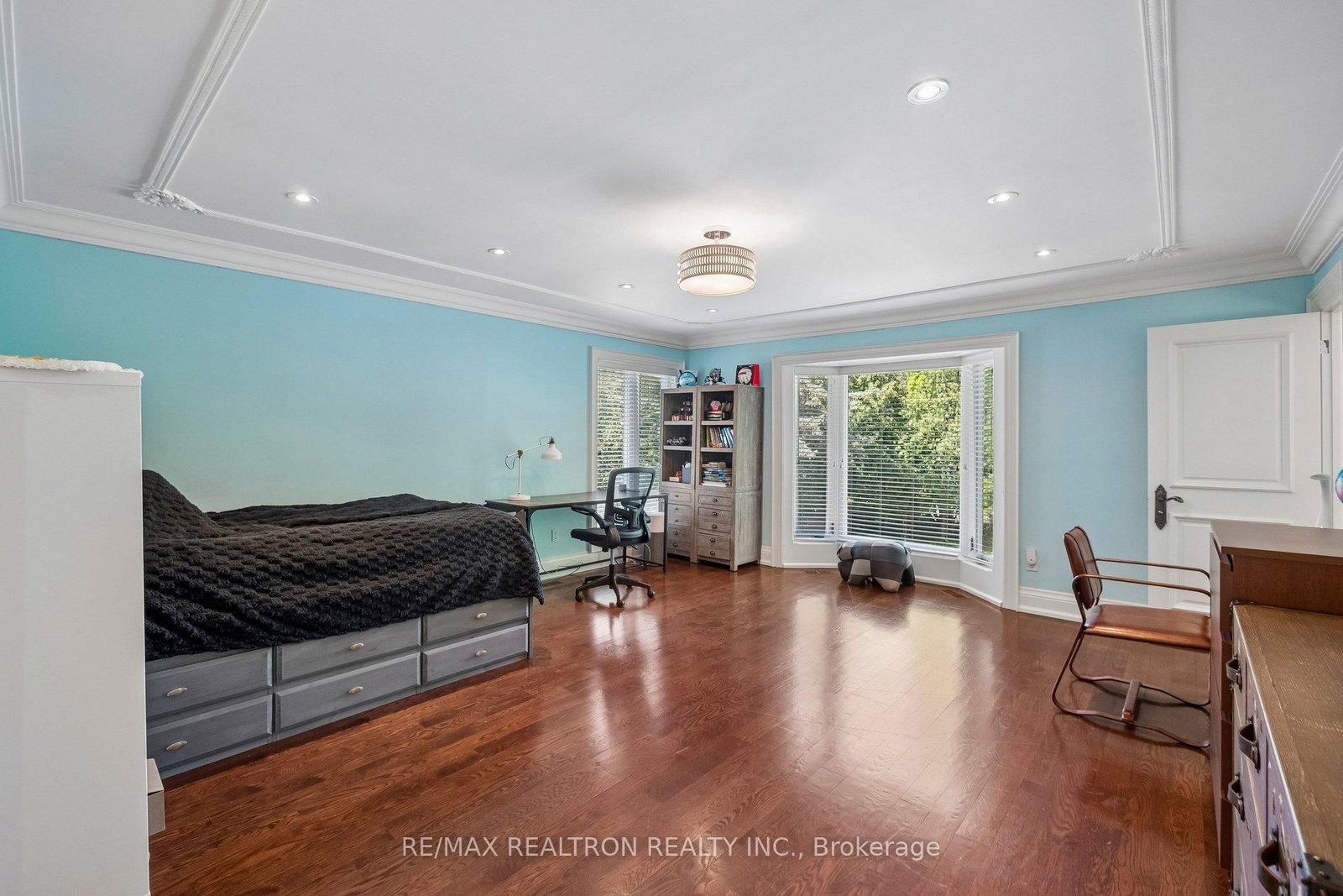 59 Hi Mount Drive • Toronto, ON photo 34