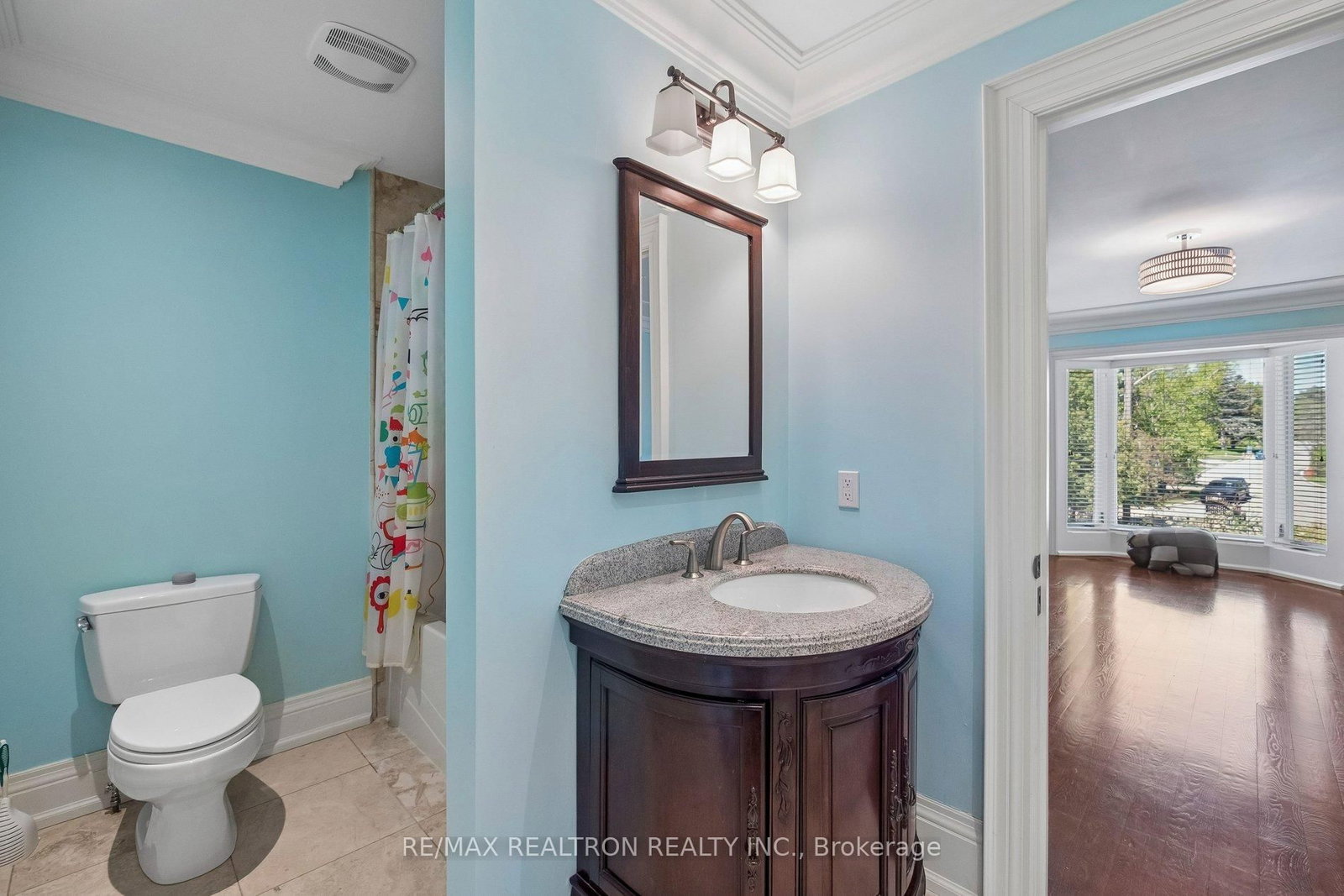 59 Hi Mount Drive • Toronto, ON photo 36