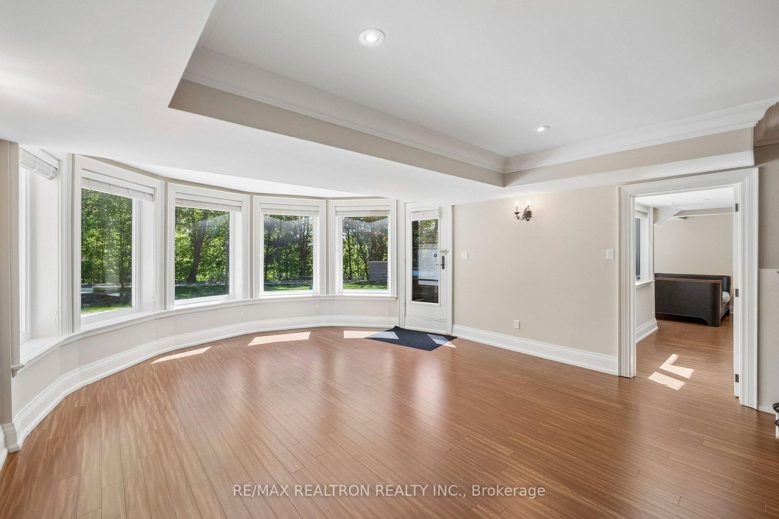 59 Hi Mount Drive • Toronto, ON photo 46