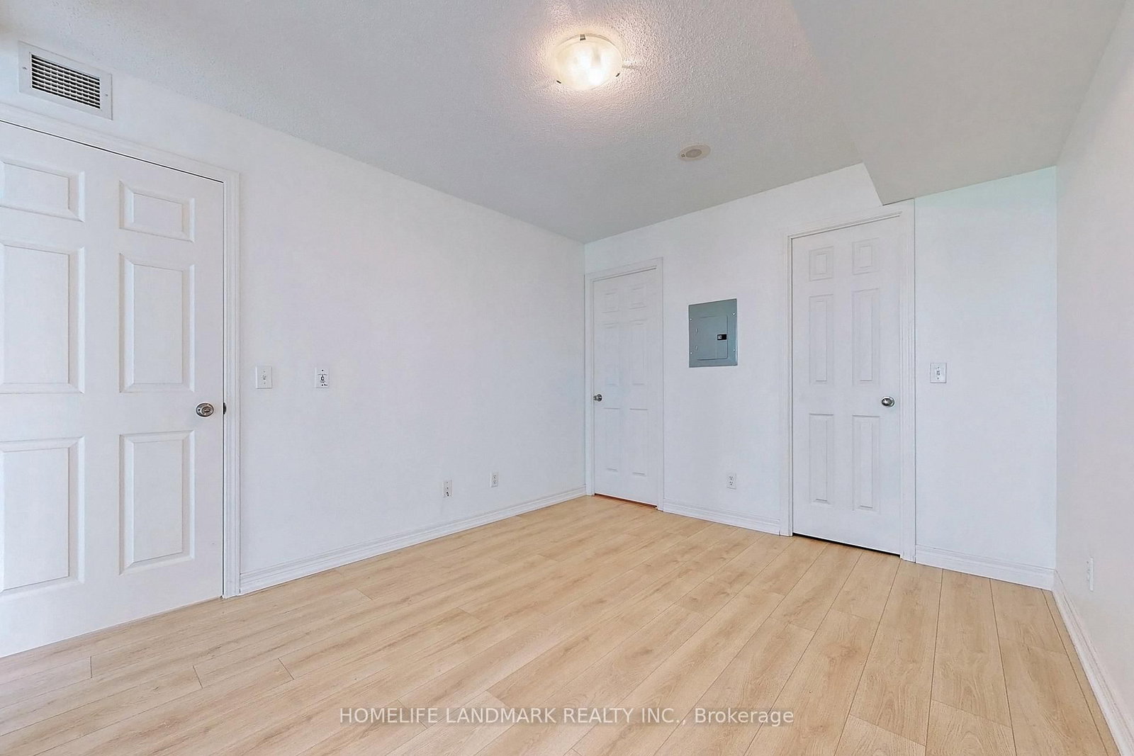 30 Grand Trunk Crescent, Unit 901 - Photo 18