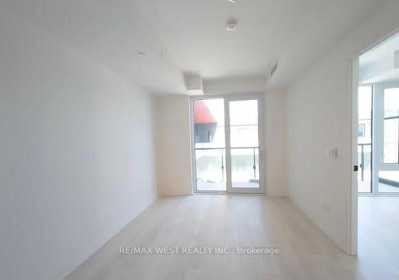 35 Rolling Mills Road, Unit 502 - Photo 2