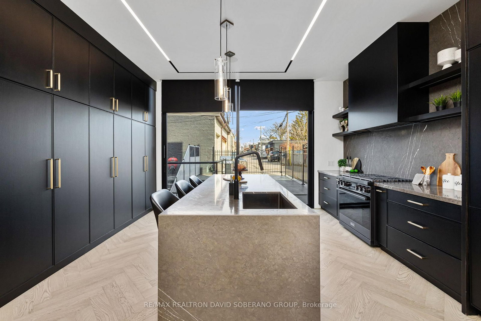 102 Ulster Toronto,ON M5S 1G1 — Photo 12