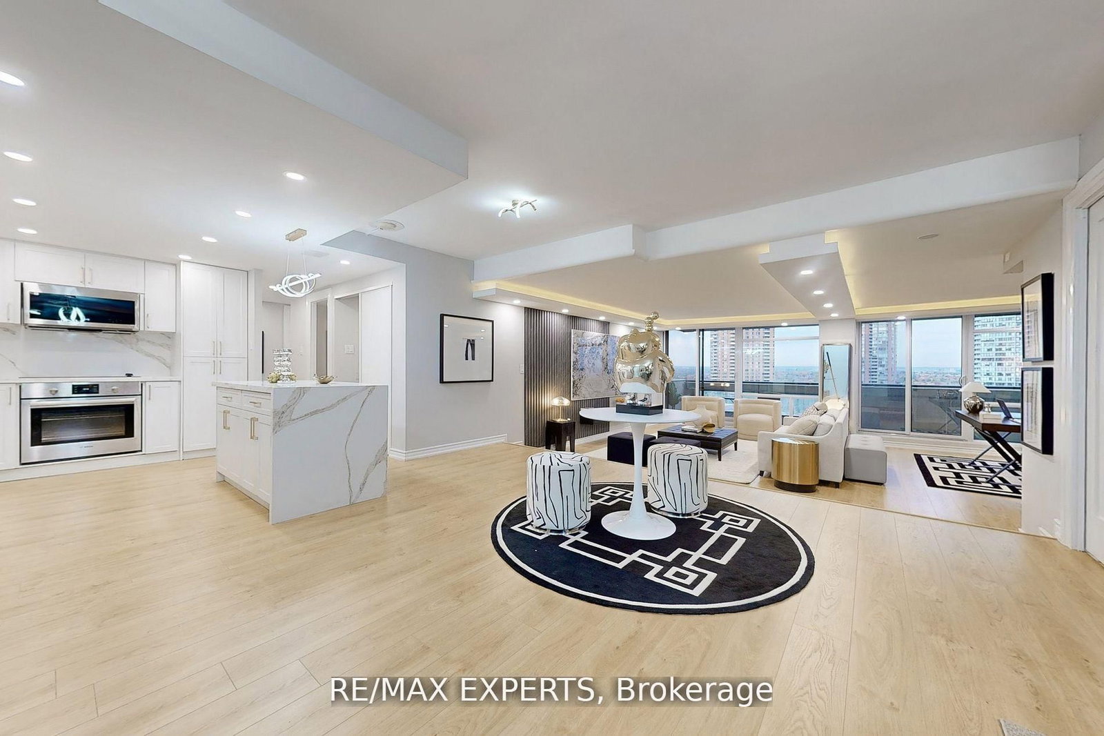 1108-1555 Finch Avenue, Toronto, ON, photo 2