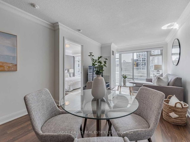 504 - 2191 Yonge Street