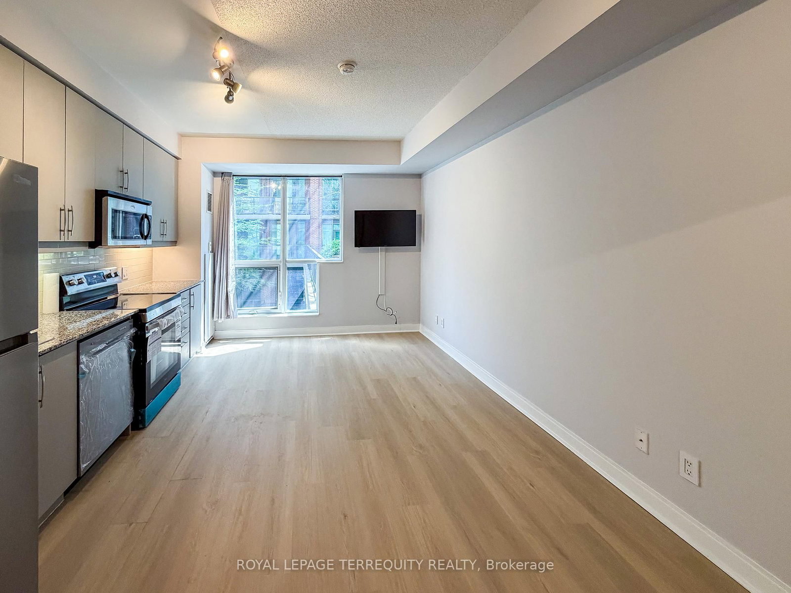 311-1 Scott Street, Toronto, ON, photo 2