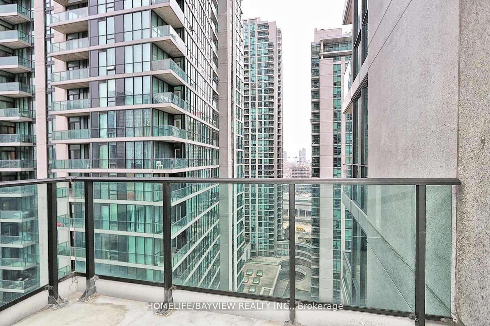 33 Bay Street, Unit 1905 - Photo 29