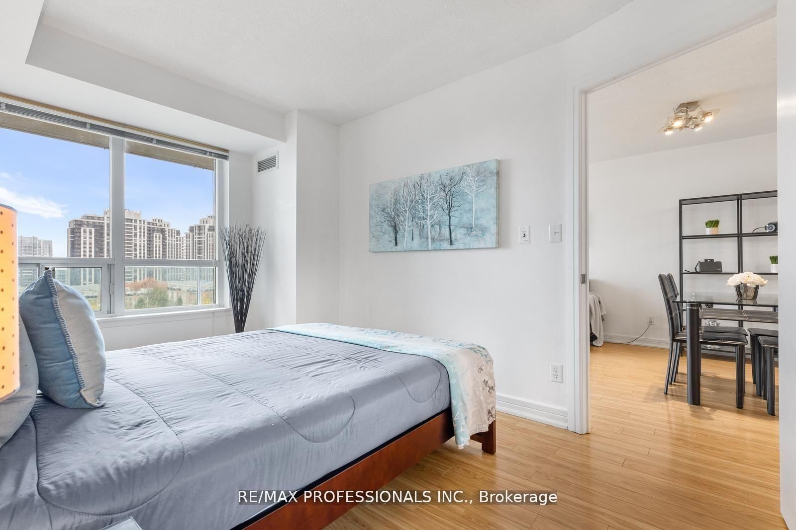 706-18 Harrison Garden Boulevard, Toronto, ON, photo 3