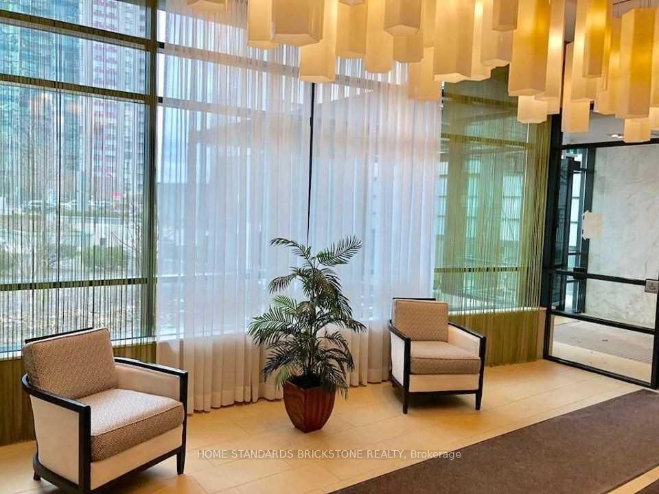 5740 Yonge Street, Unit 2105 - Photo 14