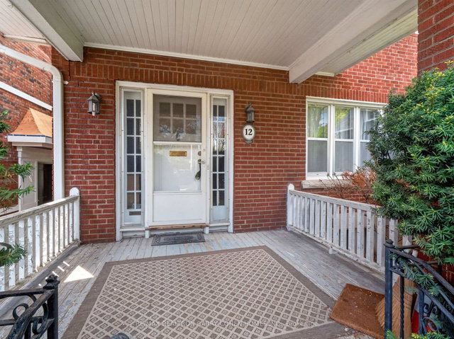 12 Stibbard Avenue