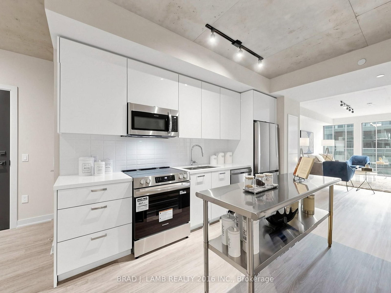 284 E King Street • #404 • Toronto, ON photo 10
