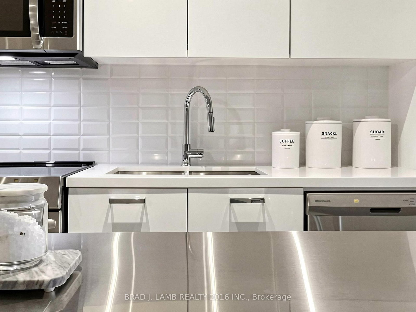 284 E King Street • #404 • Toronto, ON photo 16