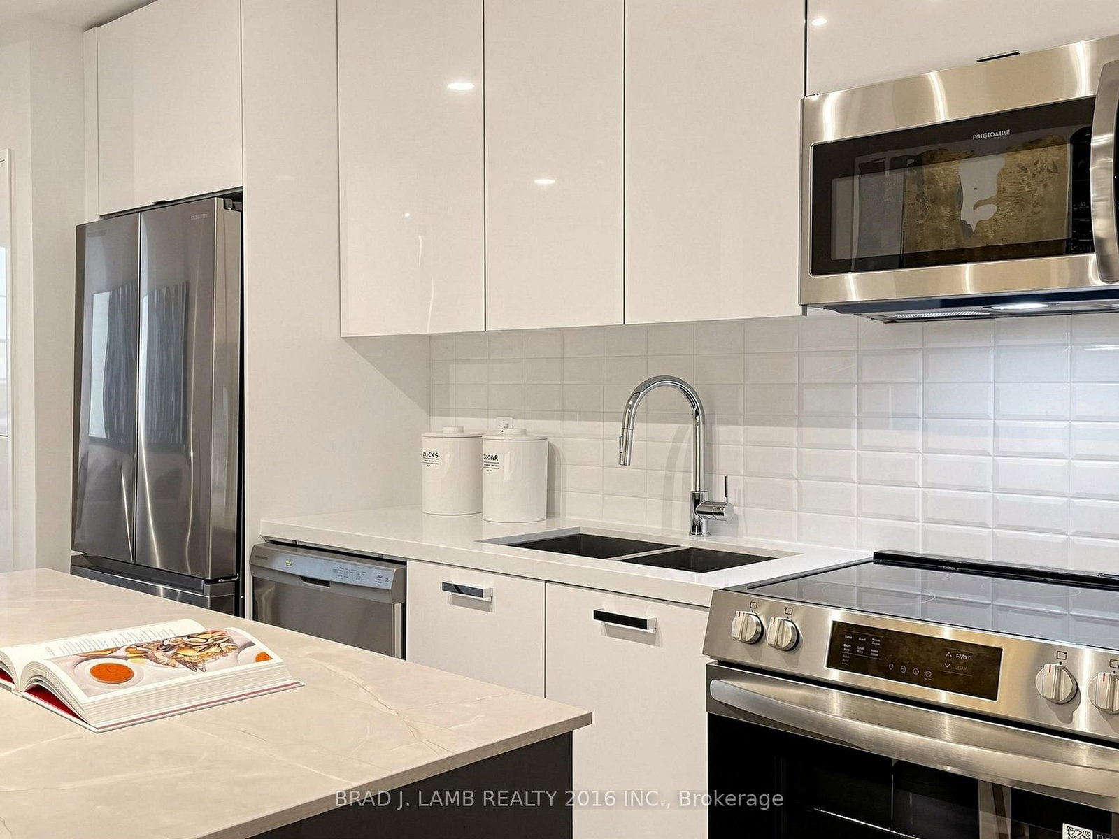 284 E King Street • #505 • Toronto, ON photo 17