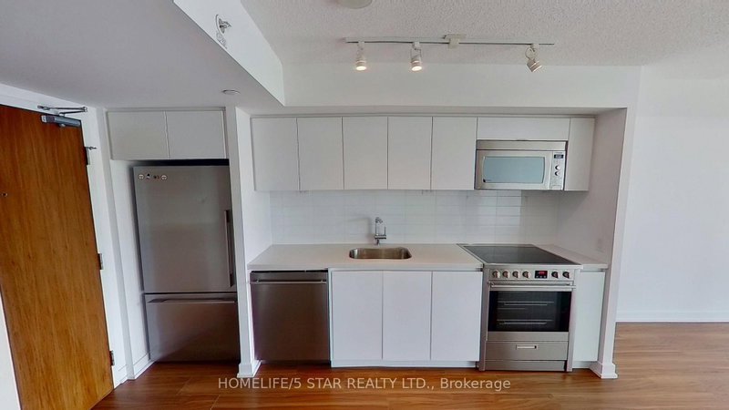 910 - 75 QUEENS WHARF Road