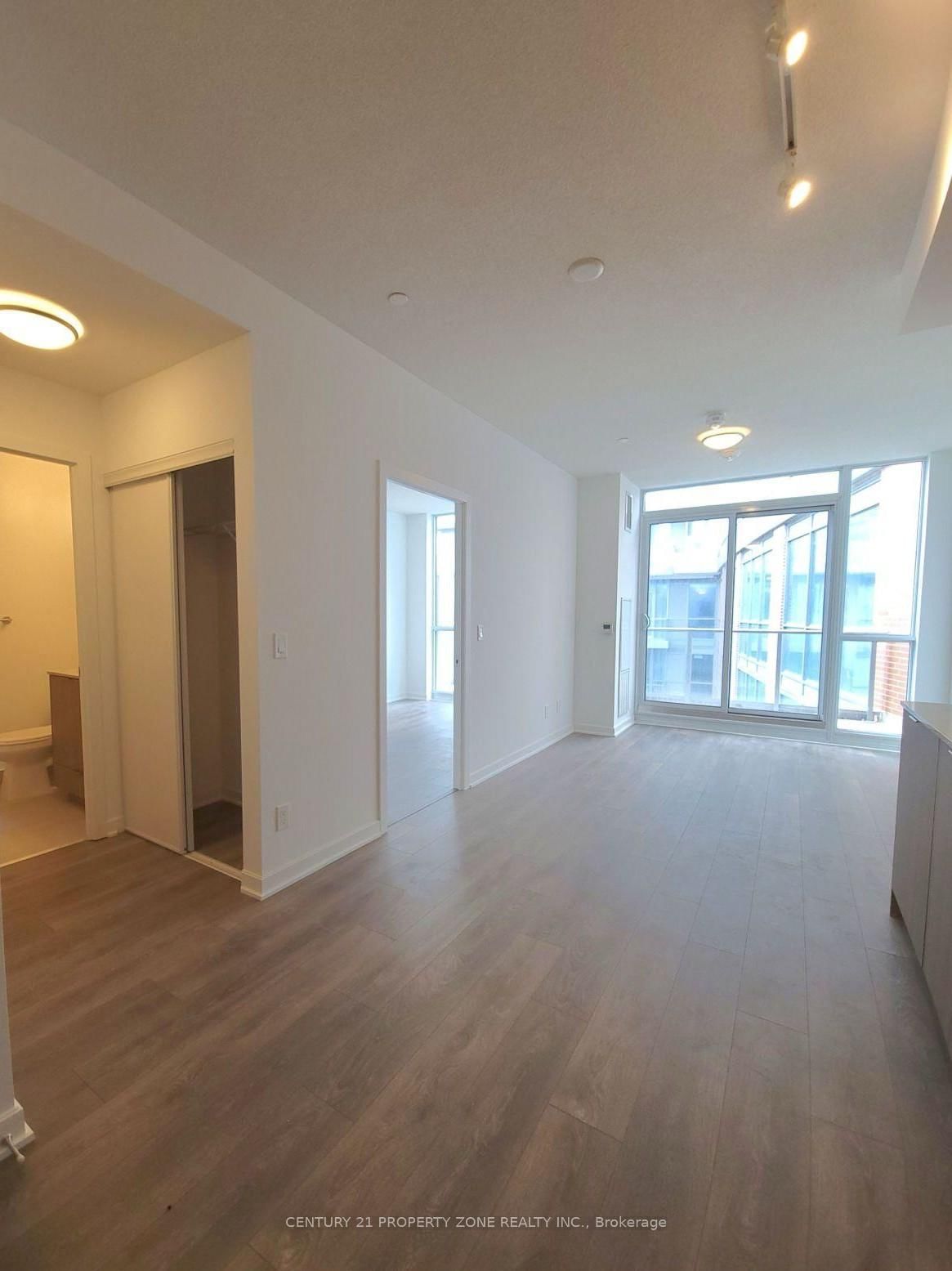 38 Forest Manor Road N, Unit 510 - Photo 5