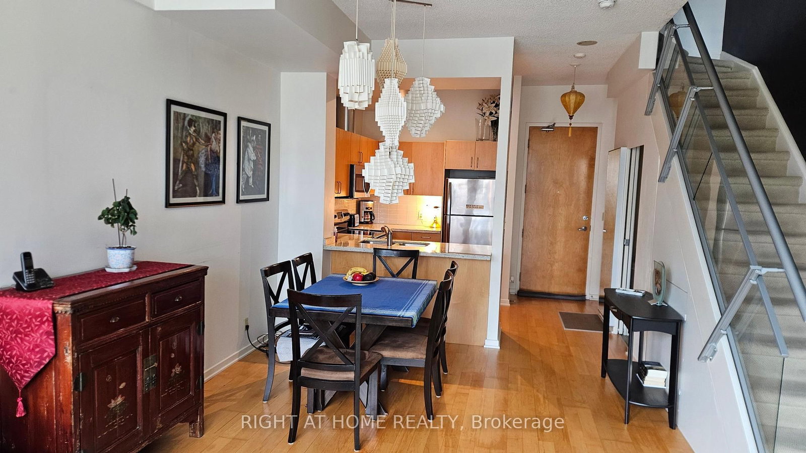 910-388 Richmond Street, Toronto, ON, photo 5