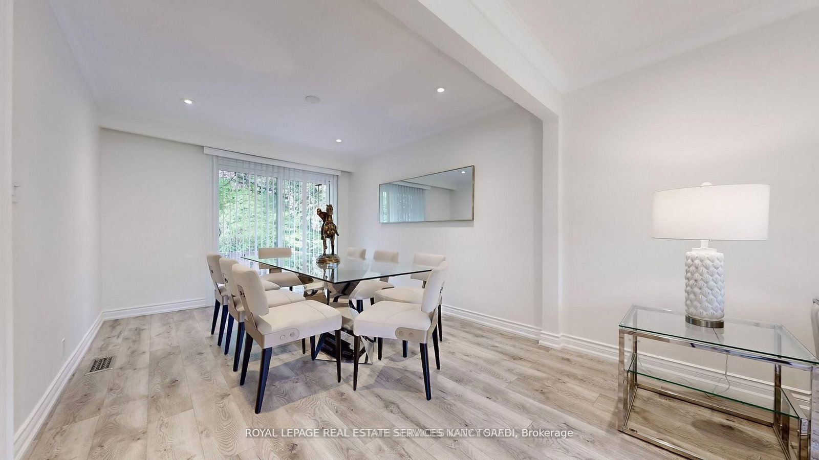 15 Farrington Drive • Toronto, ON photo 10
