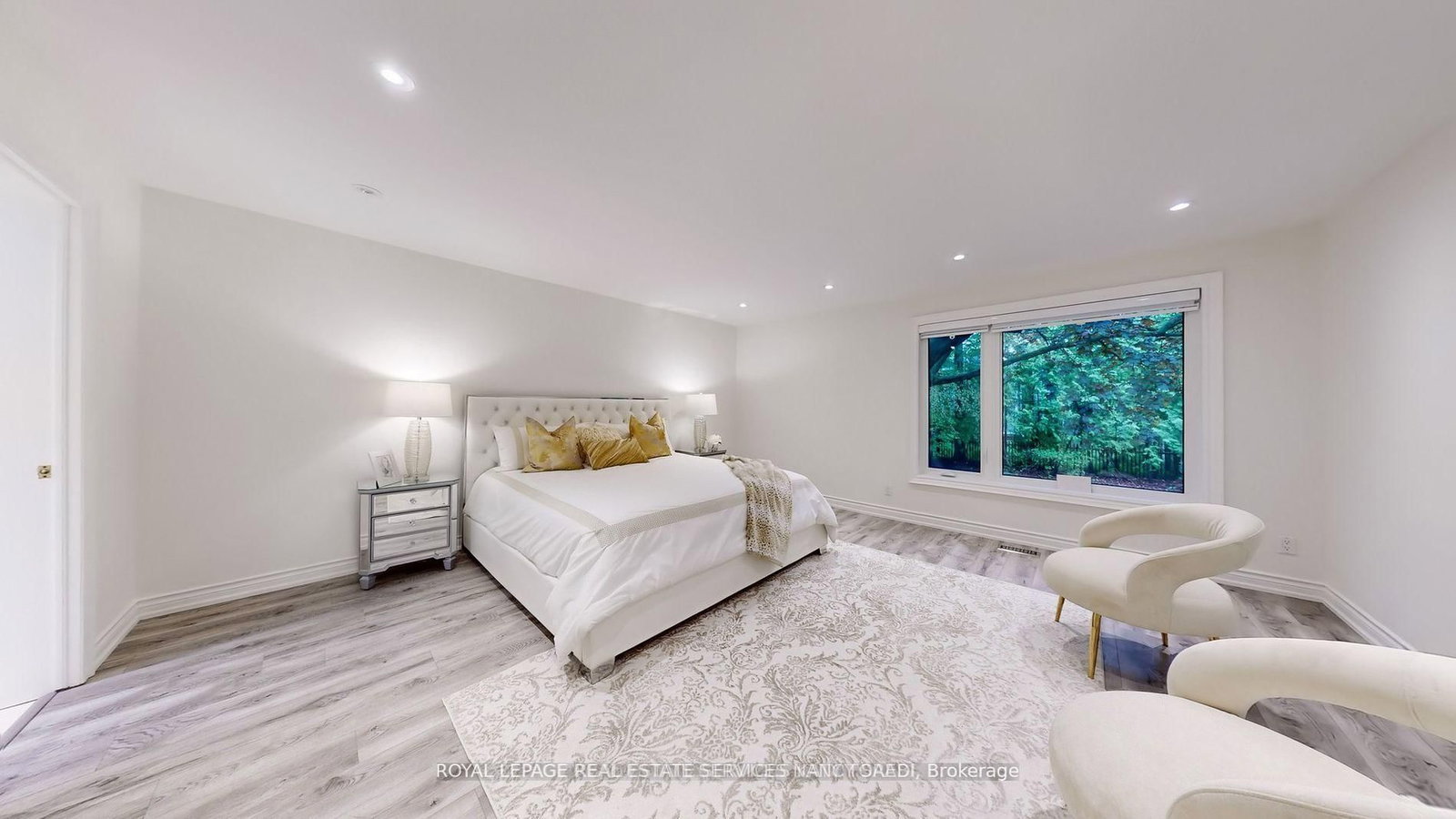 15 Farrington Drive • Toronto, ON photo 16