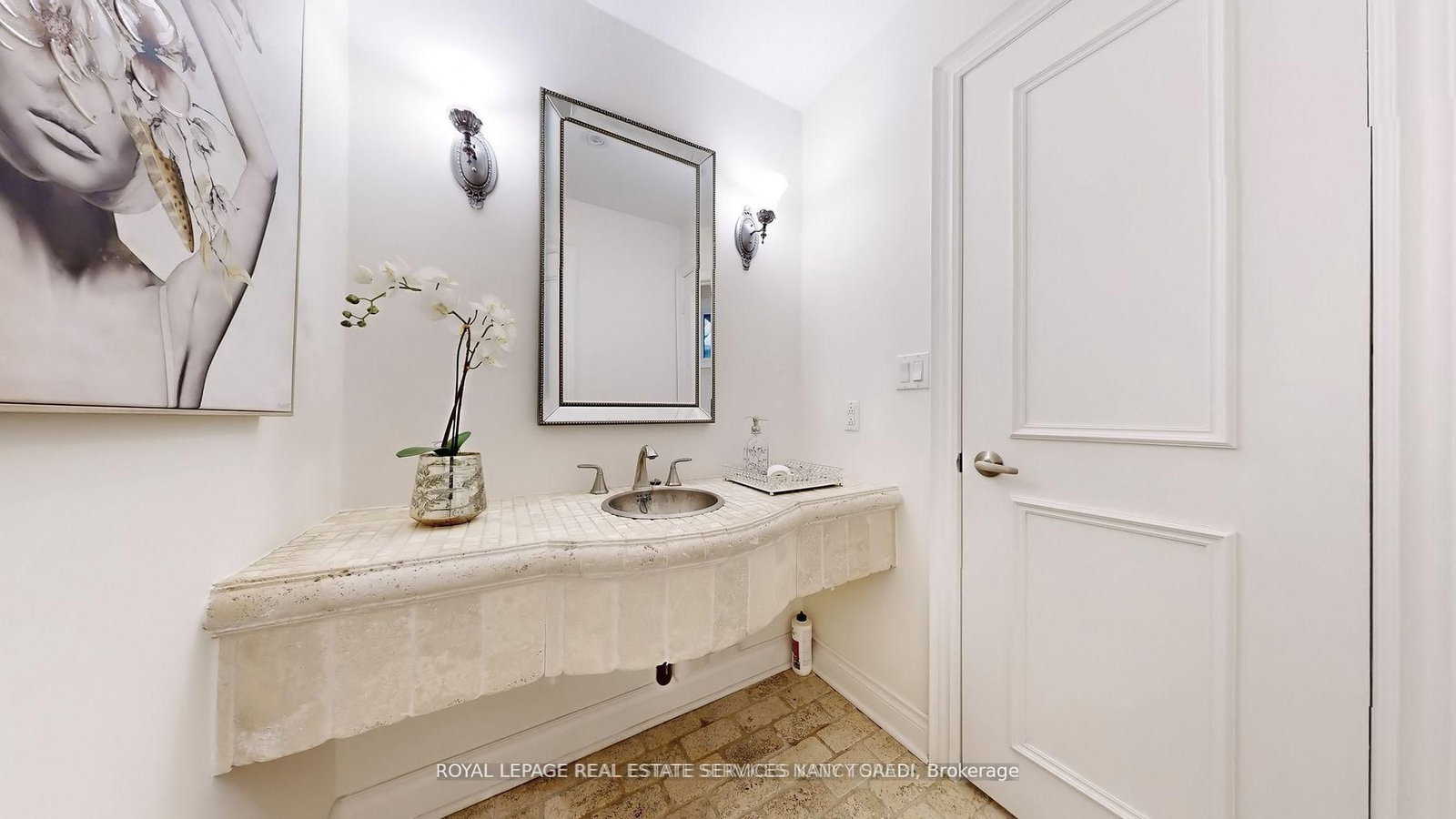 15 Farrington Drive • Toronto, ON photo 20