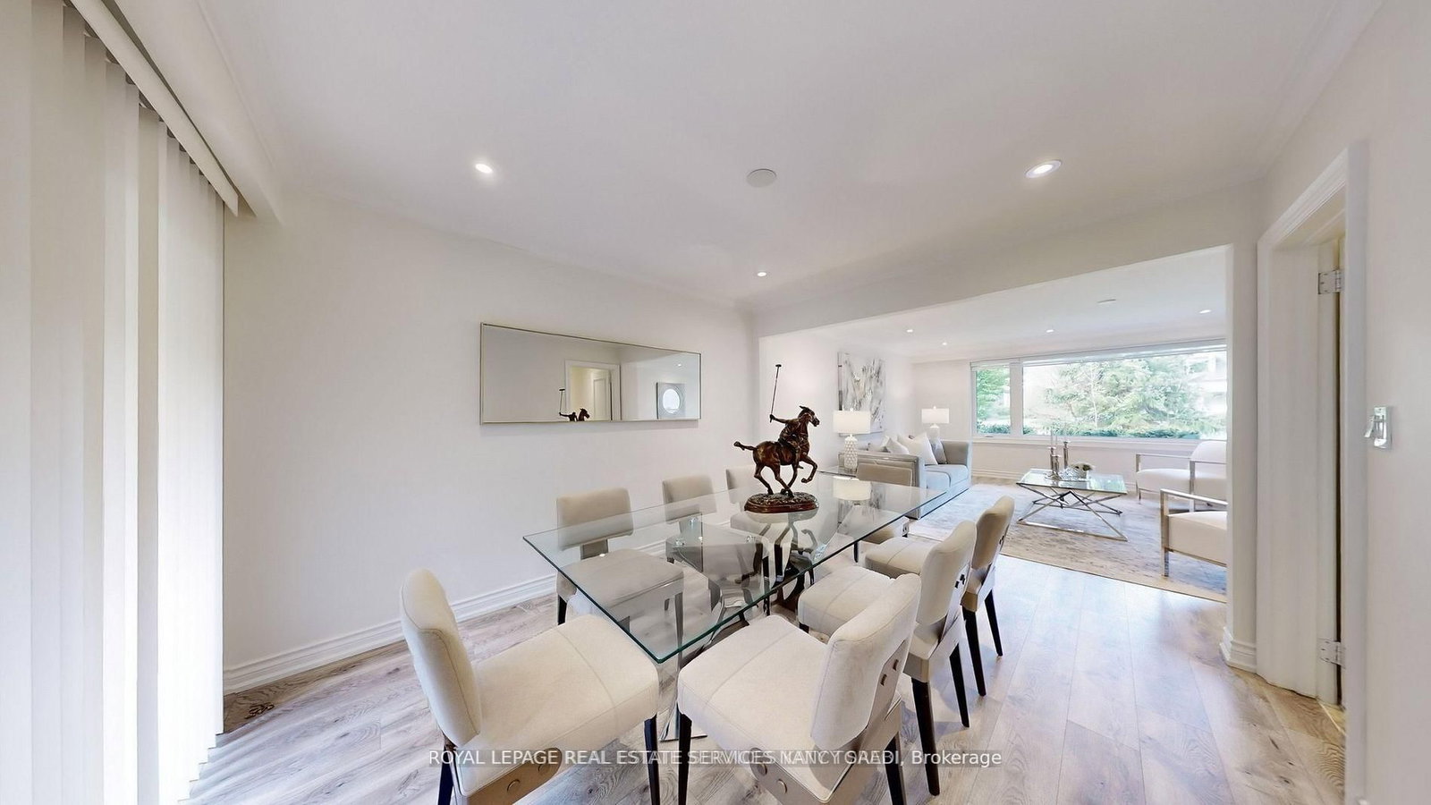 15 Farrington Drive • Toronto, ON photo 9