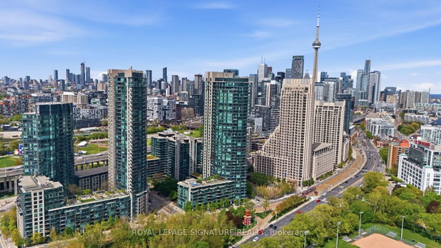 705 - 215 Fort York Boulevard