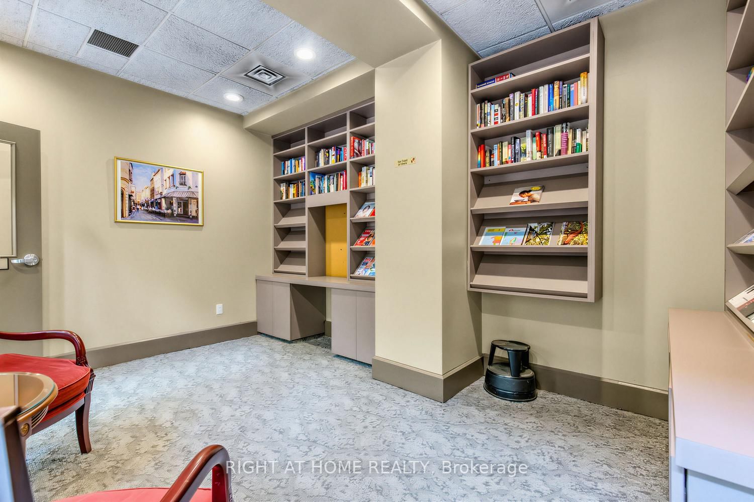284 W Bloor Street • #804 • Toronto, ON photo 23