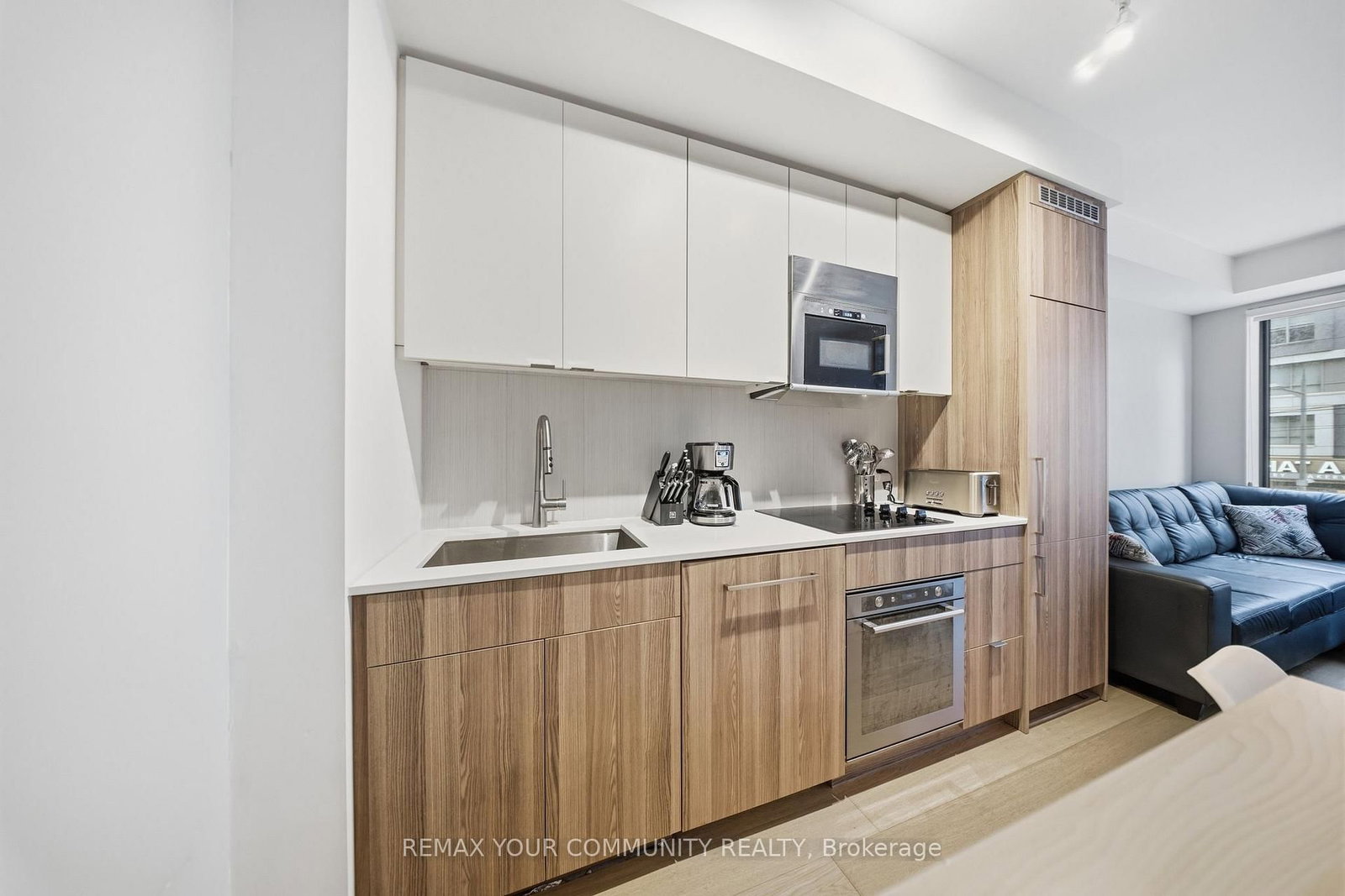 840 W St Clair Avenue • #312 • Toronto, ON photo 21