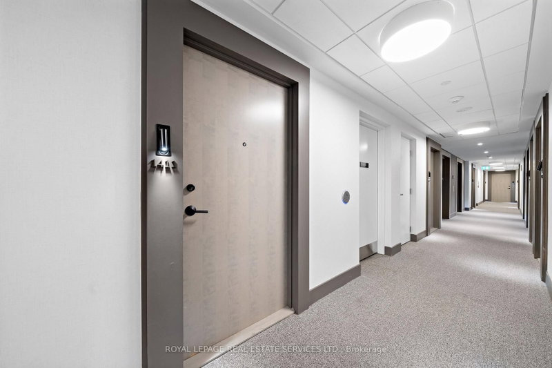 Room2