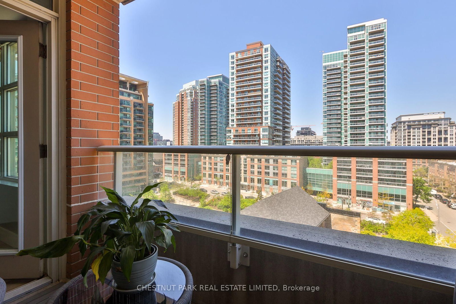 65 East Liberty Street • #913 • Toronto, ON photo 11