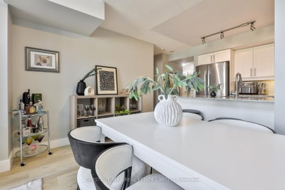 65 East Liberty Street • #913 • Toronto, ON