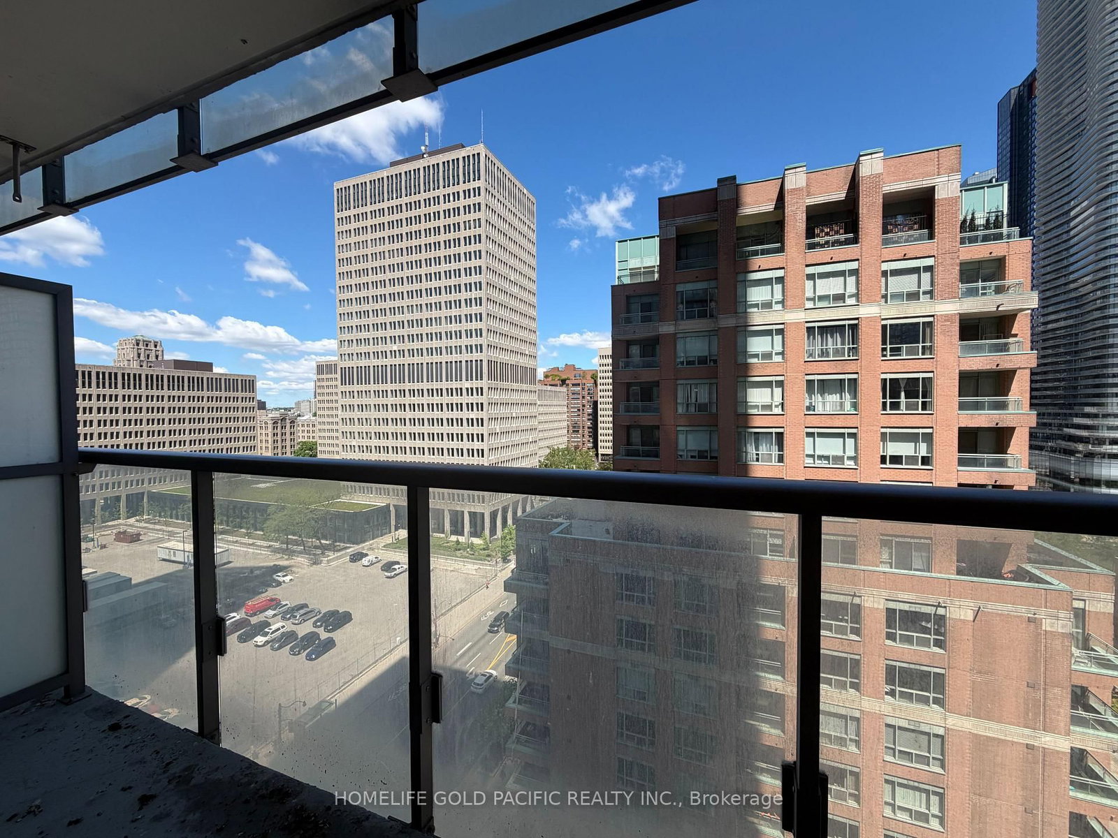 37 Grosvenor Street, Unit 1205 - Photo 8