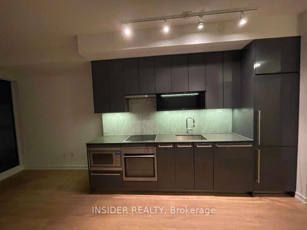 115 McMahon Drive, Unit 2209 - Photo 2