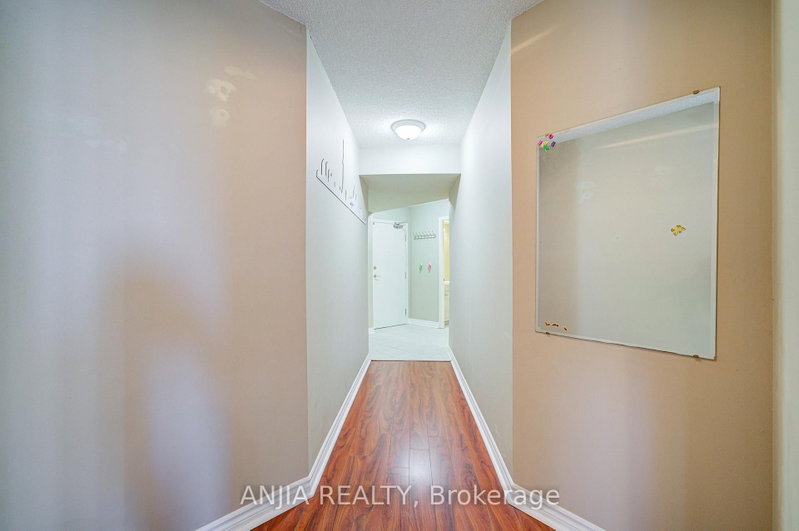 908 - 1 Rean Drive