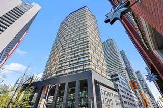 2703 - 125 Peter Street