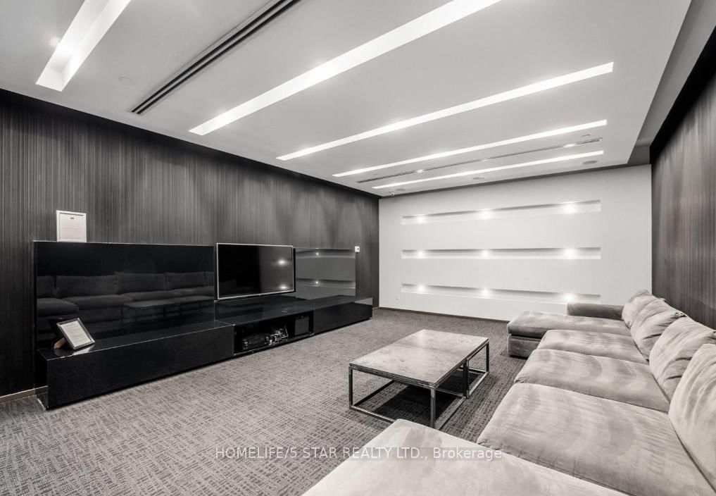 1030 W KING Street • #319 • Toronto, ON photo 22