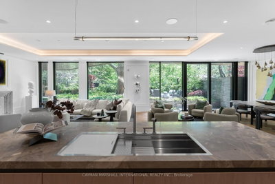 7 Dale Avenue • #106 • Toronto, ON