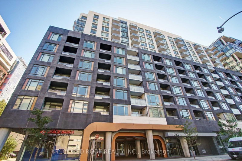 home for lease on 233-525 Adelaide Street W