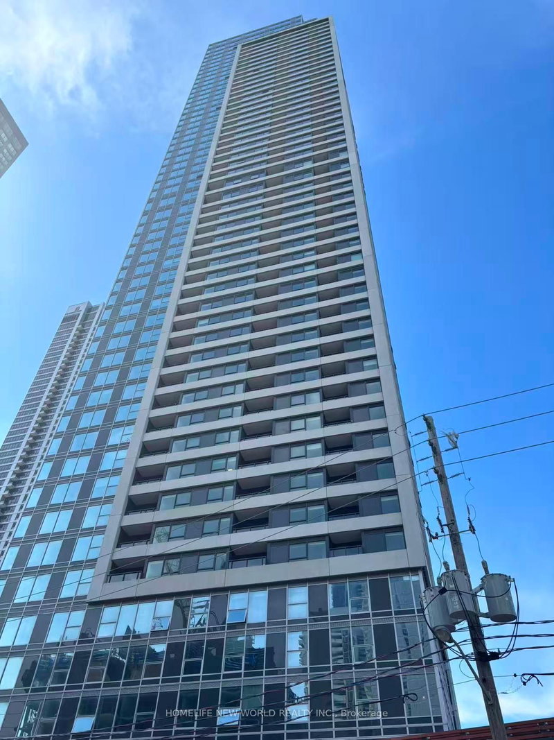 home for lease on 1311-609 Sherbourne Street
