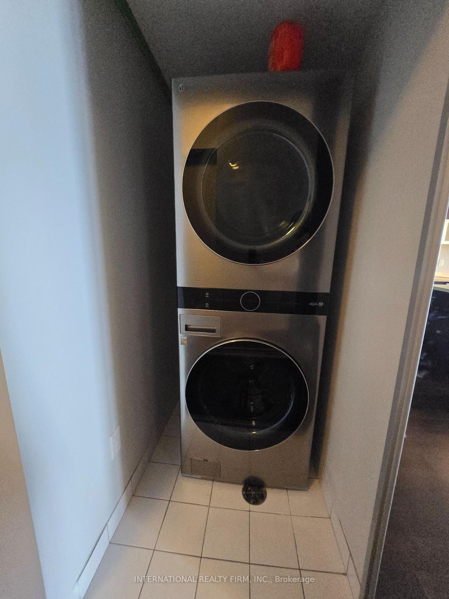 386 Yonge Street, Unit 3404 - Photo 4