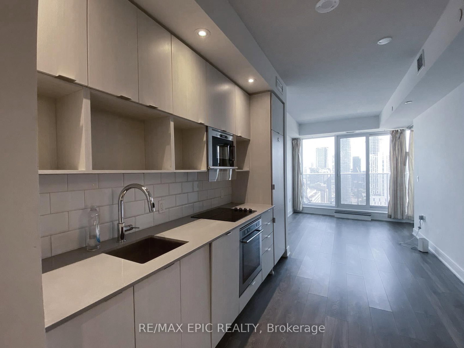 89 Mcgill Street, Unit 2510 - Photo 2