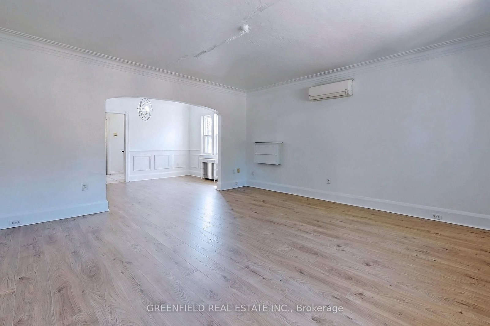 1747 Bayview Avenue, Unit Upper - Photo 8