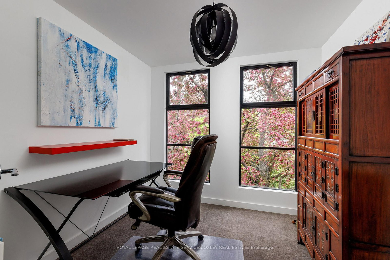 28 W Roxborough Street • Toronto, ON photo 17