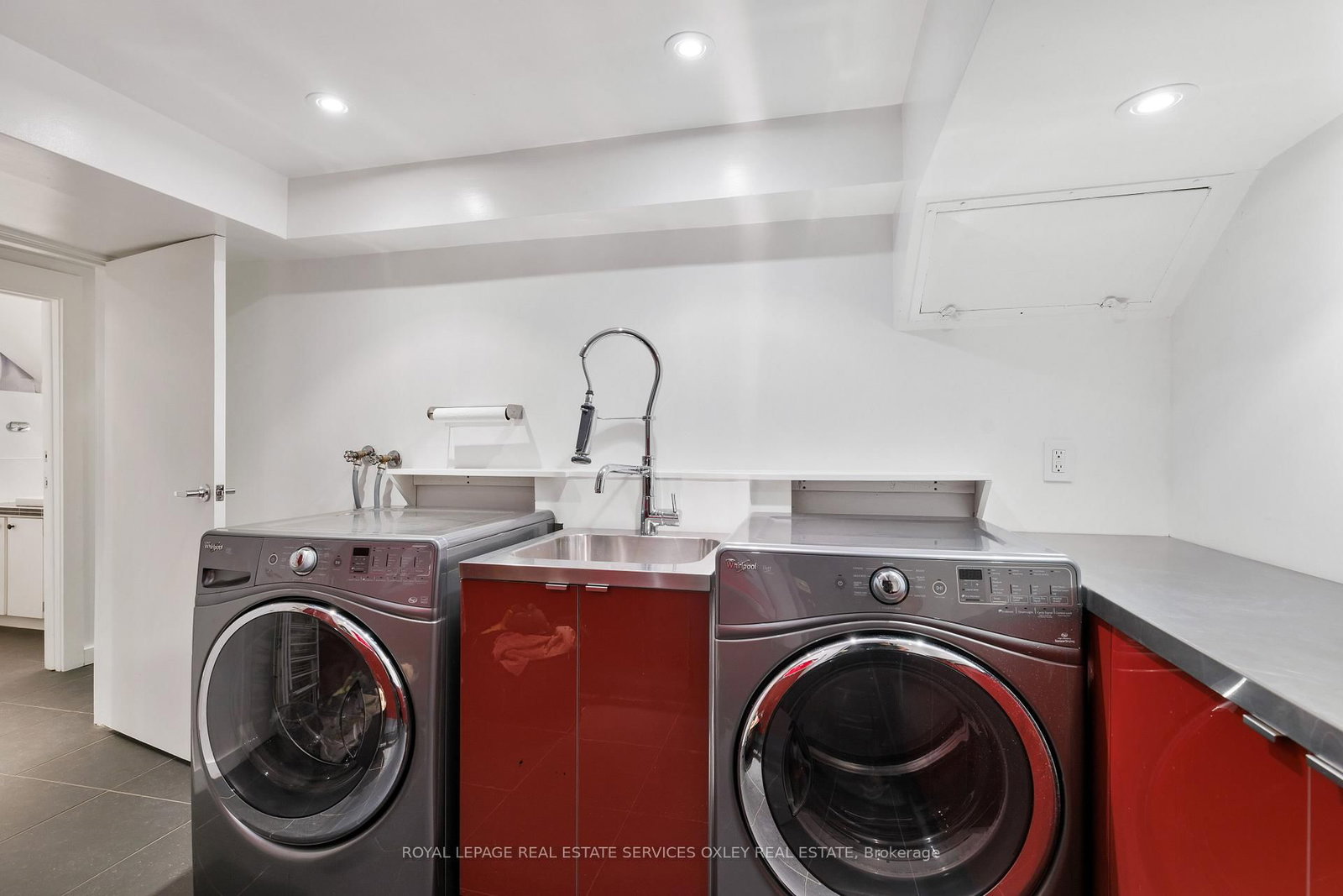 28 W Roxborough Street • Toronto, ON photo 36