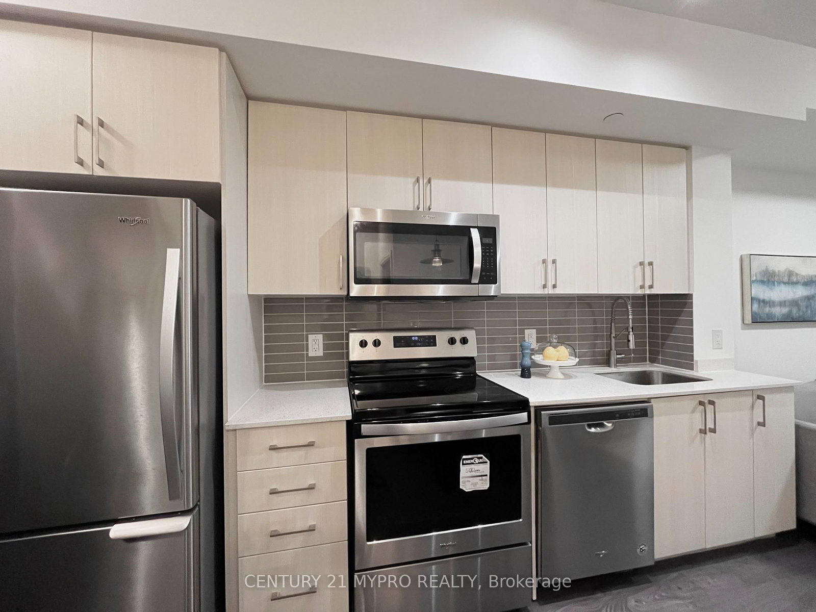 591 Sheppard Avenue E, Unit 1027 - Photo 3