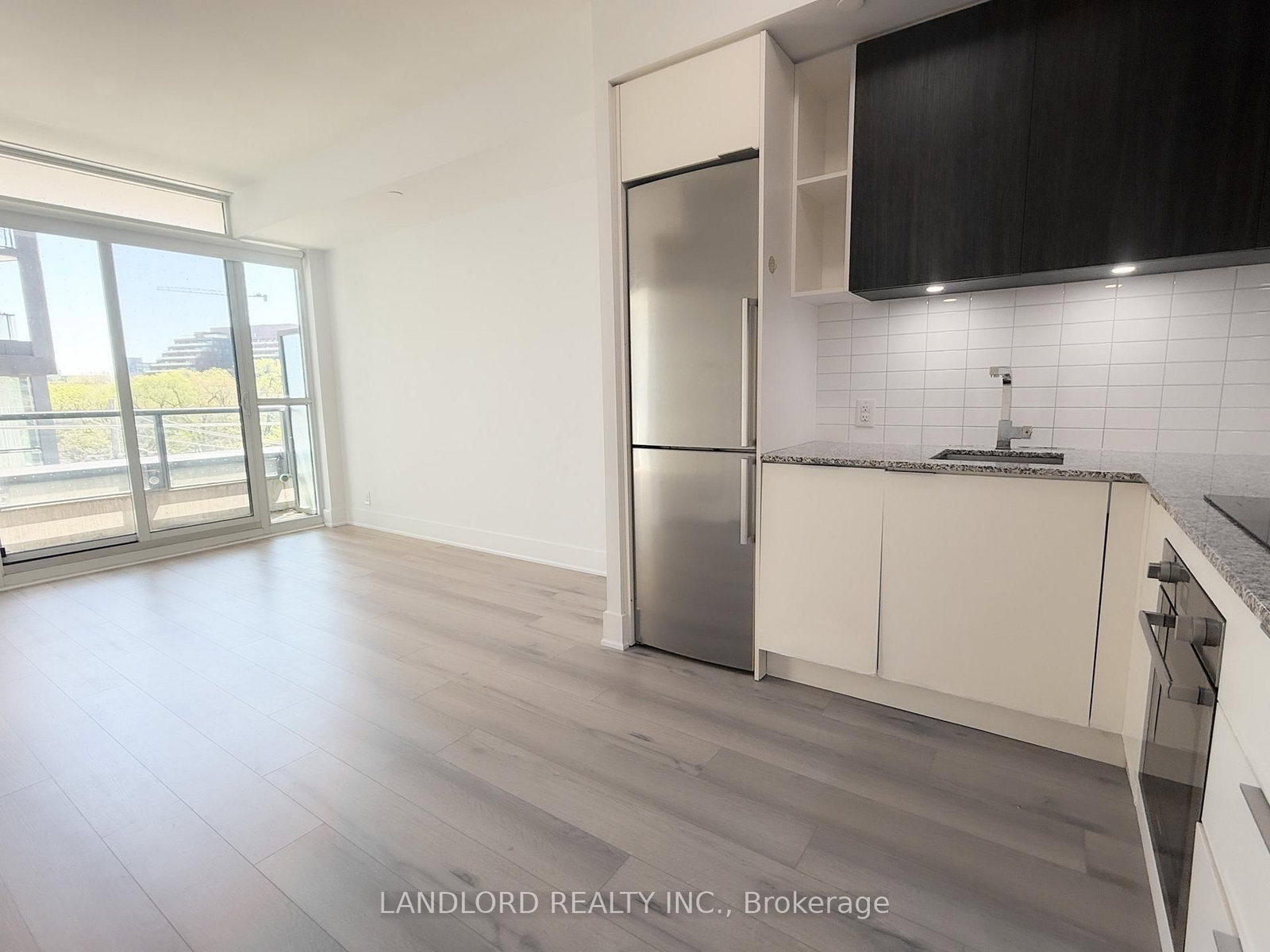 120 Parliament Street, Unit 412 - Photo 3